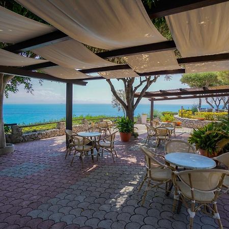 Hotel Residence Sciaron Capo Vaticano Exterior photo