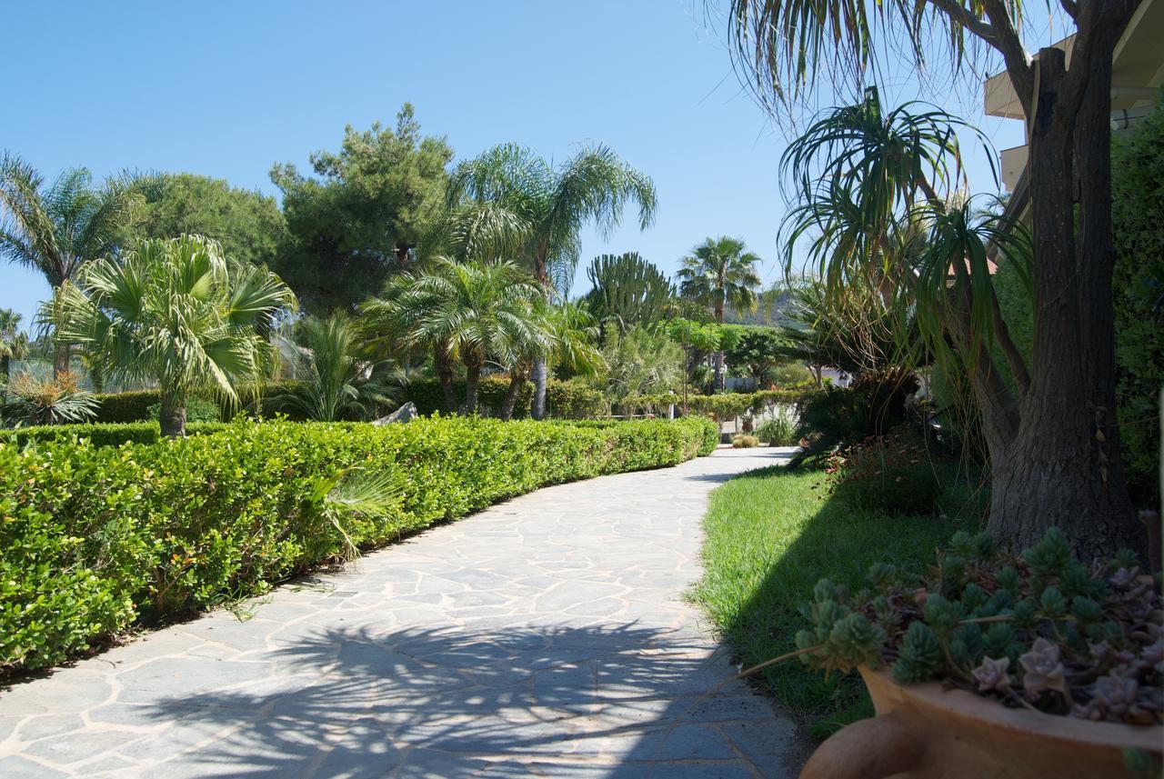 Hotel Residence Sciaron Capo Vaticano Exterior photo